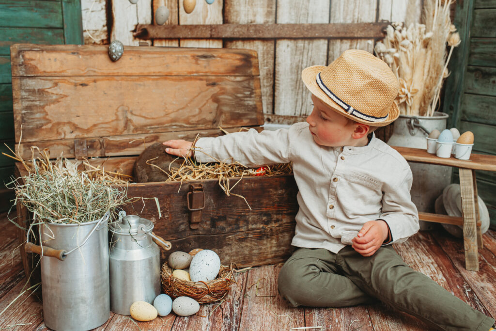 Babyfotograf Familienfotograf Babybauchbilder Ostaerhase Frühling Neugeborenenbilder Babybilder Kinderbilder Familienbilder